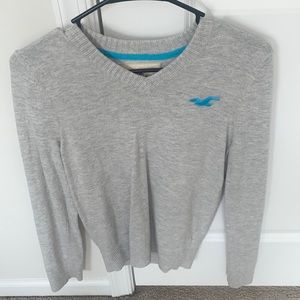 Hollister grey sweater